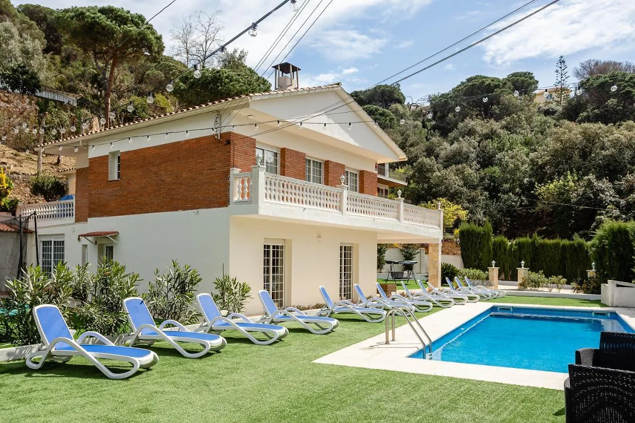 Ainara Luxury Villa Lloret de Mar 0*,